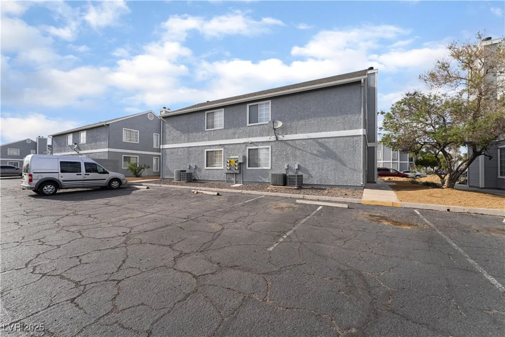4211 Terrestrial, Las Vegas, NV 89115