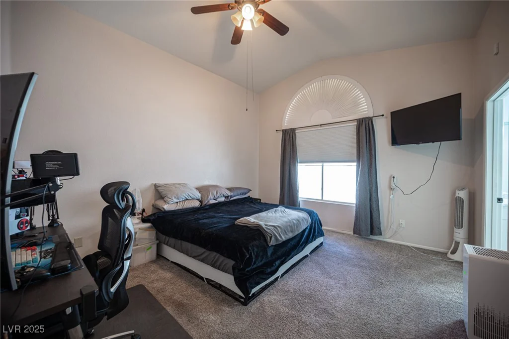 7103 Shadow Crest, Las Vegas, NV 89119