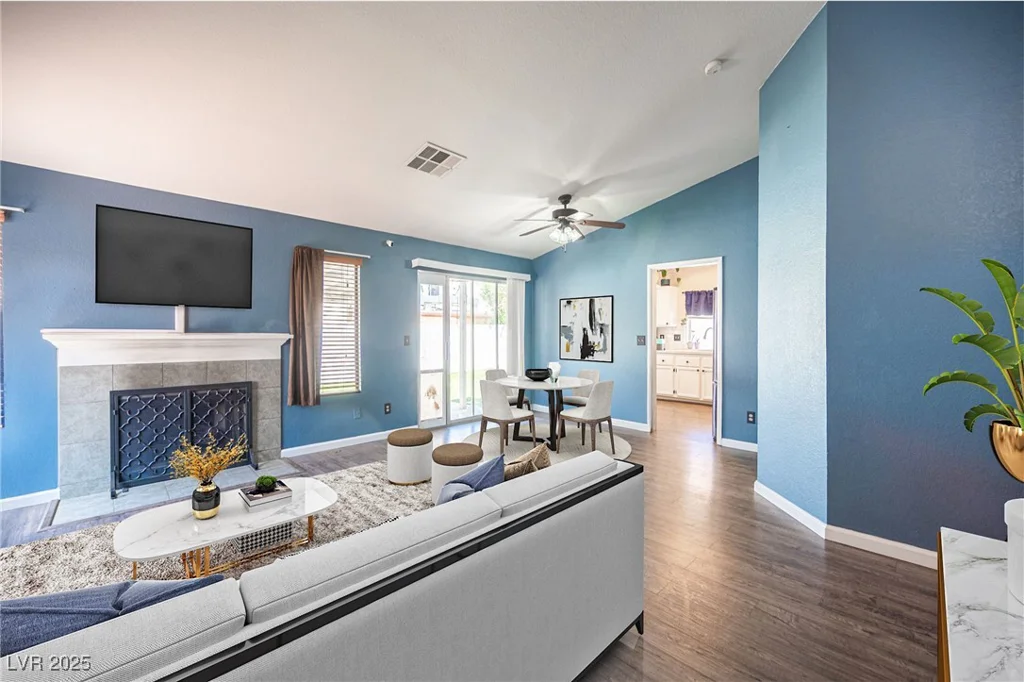 7103 Shadow Crest, Las Vegas, NV 89119