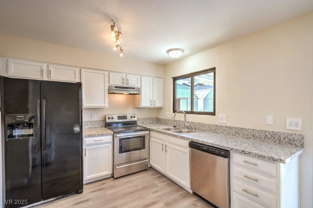 5427 Bernadette, Las Vegas, NV 89122