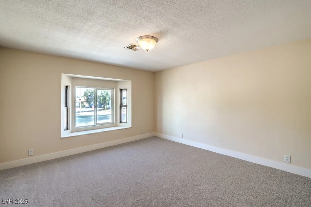 5427 Bernadette, Las Vegas, NV 89122