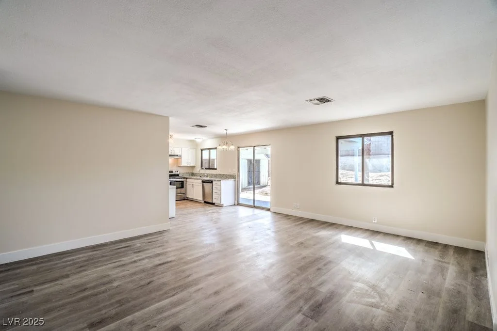 5427 Bernadette, Las Vegas, NV 89122