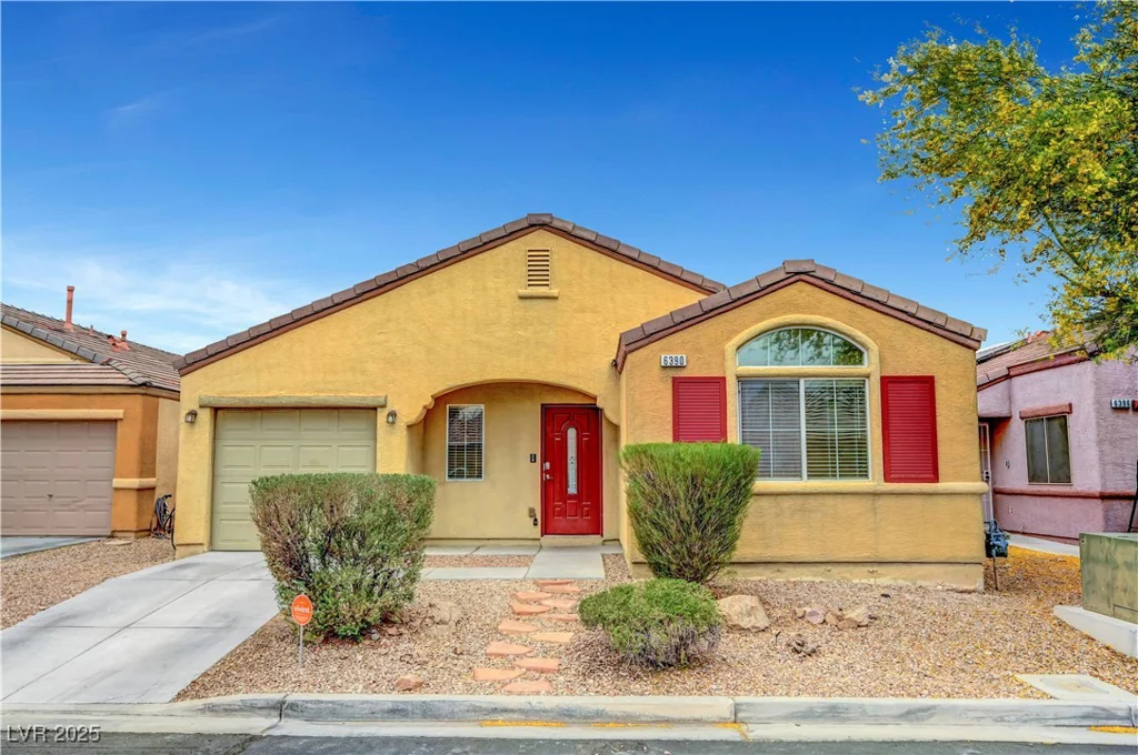 6390 Flathead, Las Vegas, NV 89122