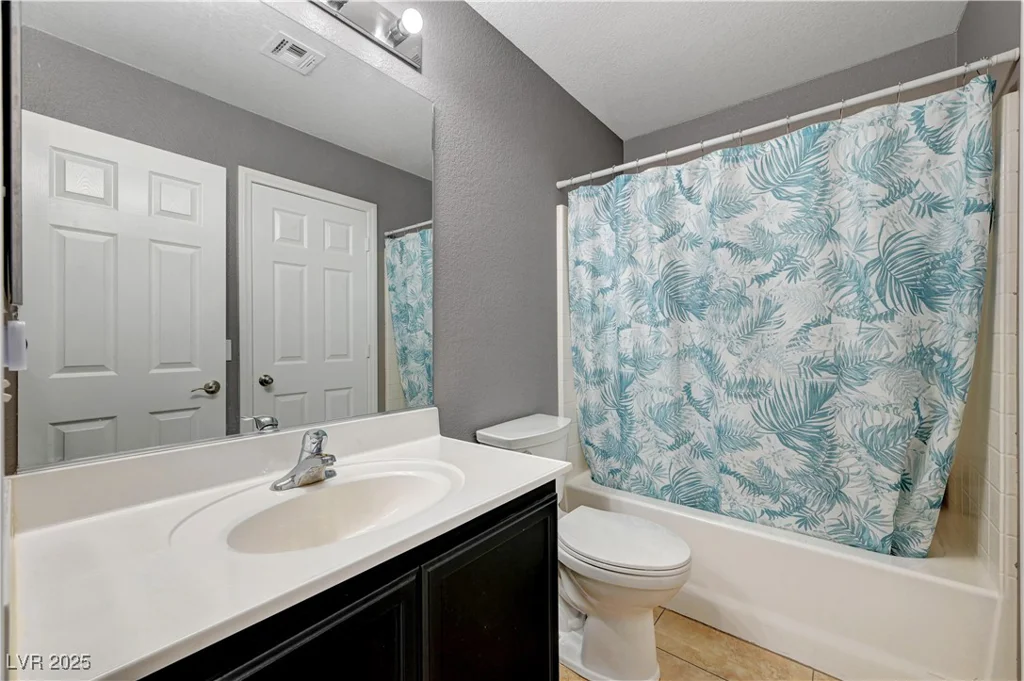 6390 Flathead, Las Vegas, NV 89122