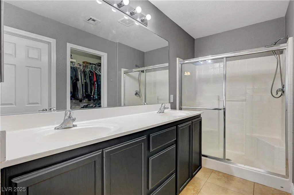 6390 Flathead, Las Vegas, NV 89122