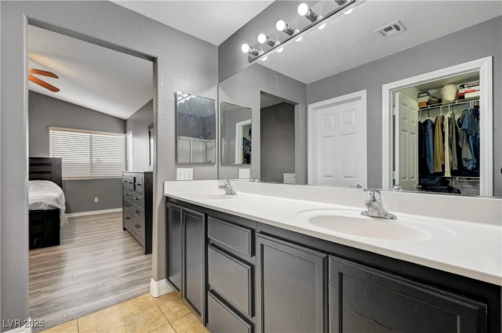6390 Flathead, Las Vegas, NV 89122