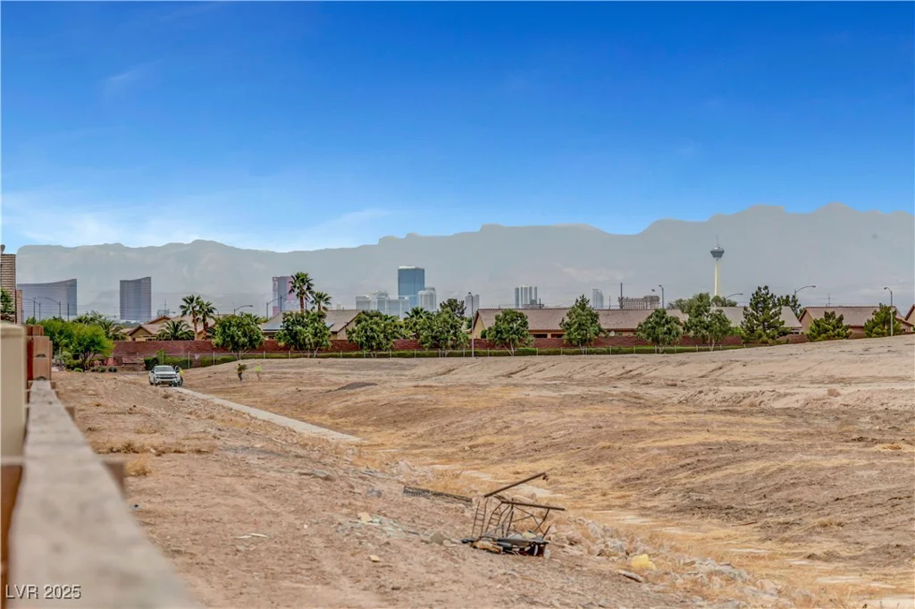 6390 Flathead, Las Vegas, NV 89122