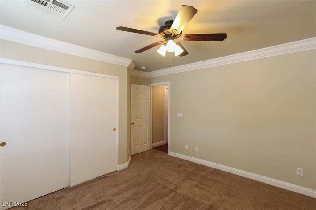 5828 Autumn Damask, North Las Vegas, NV 89081