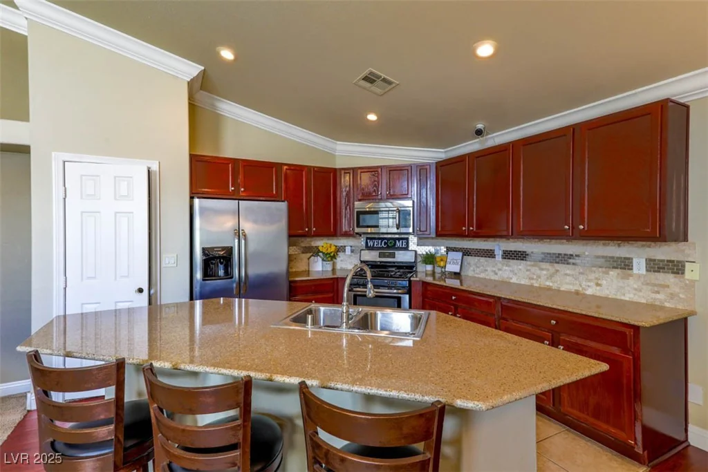 5828 Autumn Damask, North Las Vegas, NV 89081