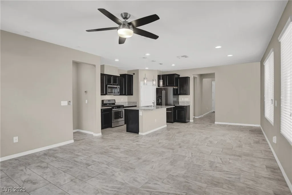10976 Bluebell Basin, Las Vegas, NV 89179