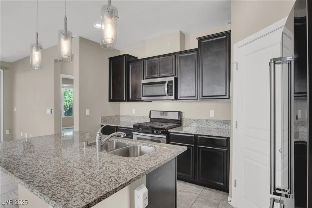 10976 Bluebell Basin, Las Vegas, NV 89179