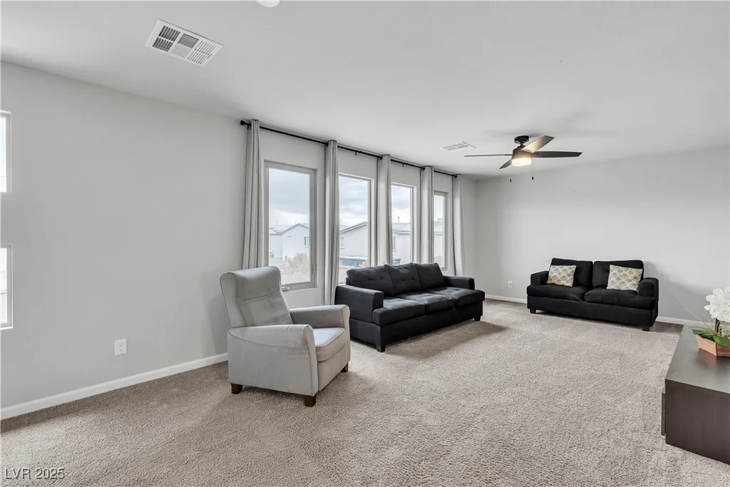 11228 Burning River, Las Vegas, NV 89183