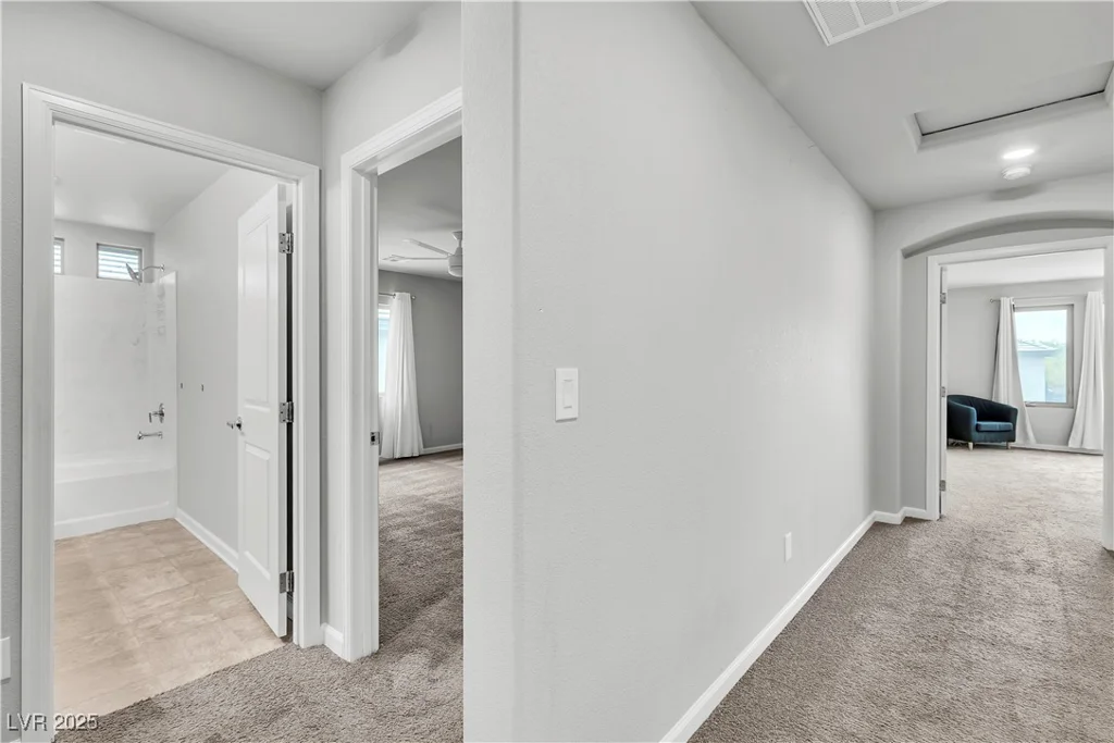 11228 Burning River, Las Vegas, NV 89183