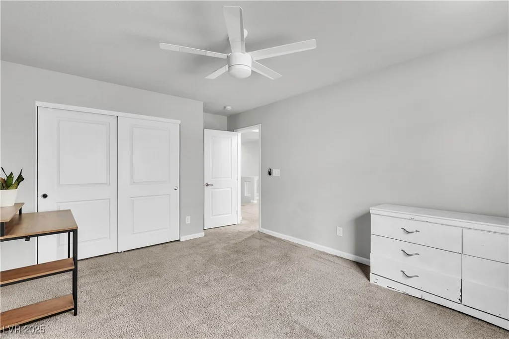 11228 Burning River, Las Vegas, NV 89183