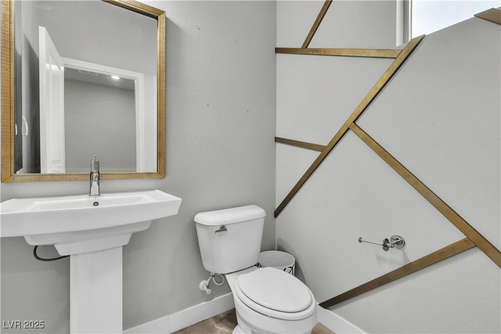 11228 Burning River, Las Vegas, NV 89183