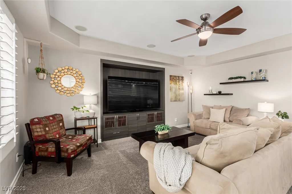 8464 Cambria Cellars, Las Vegas, NV 89139