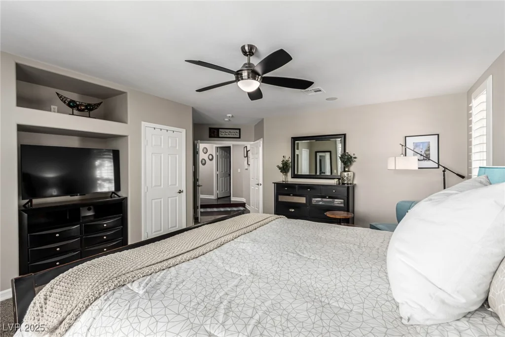 8464 Cambria Cellars, Las Vegas, NV 89139