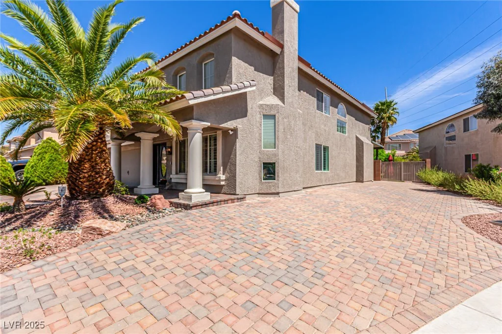8464 Cambria Cellars, Las Vegas, NV 89139
