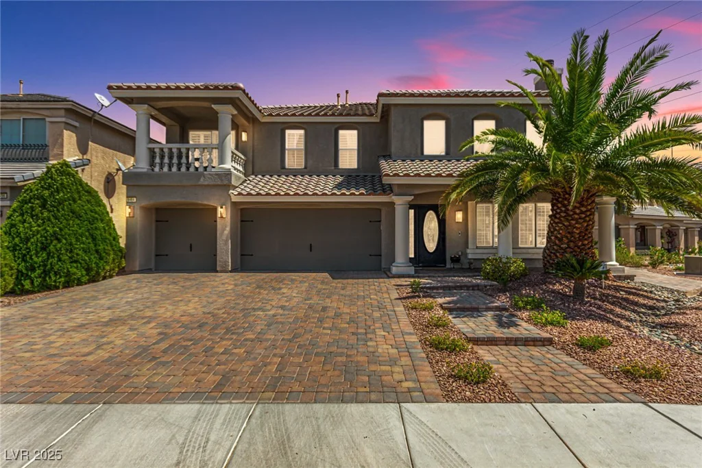 8464 Cambria Cellars, Las Vegas, NV 89139
