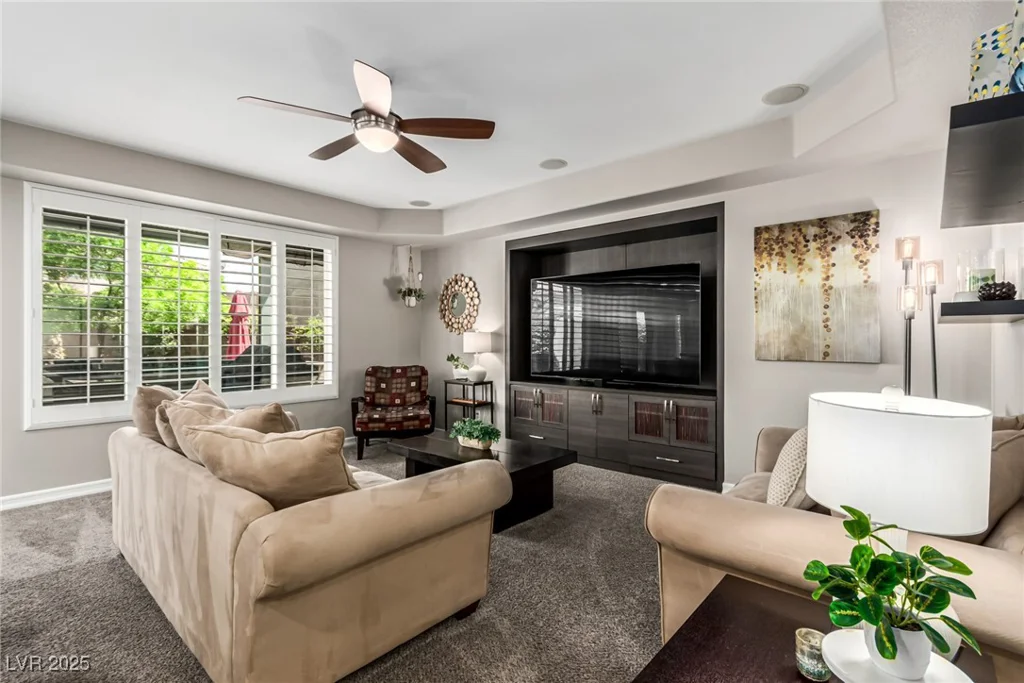 8464 Cambria Cellars, Las Vegas, NV 89139