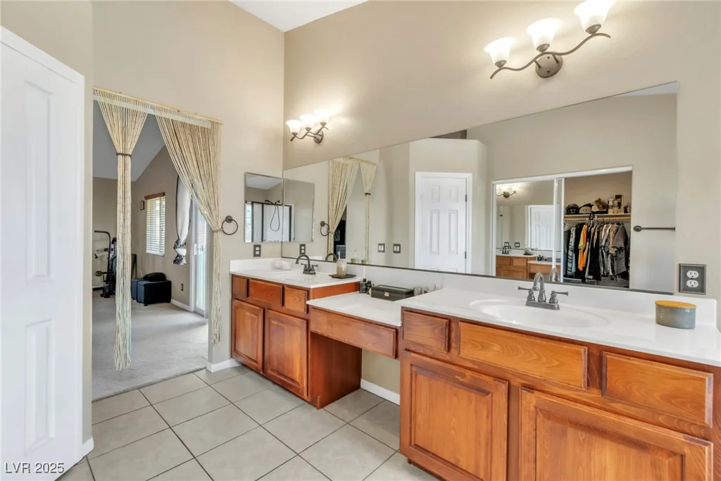 41 Stablewood, North Las Vegas, NV 89084