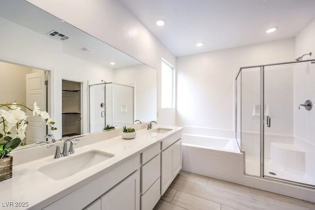 9689 Slate Peak, Las Vegas, NV 89178