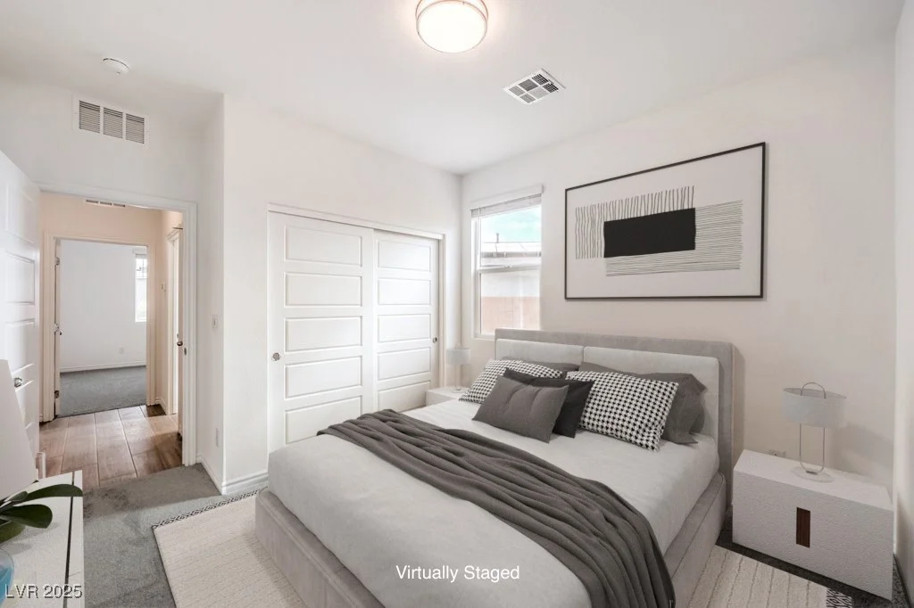 9689 Slate Peak, Las Vegas, NV 89178