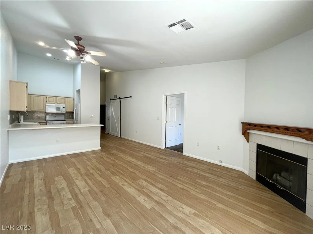 855 Stephanie, Henderson, NV 89014
