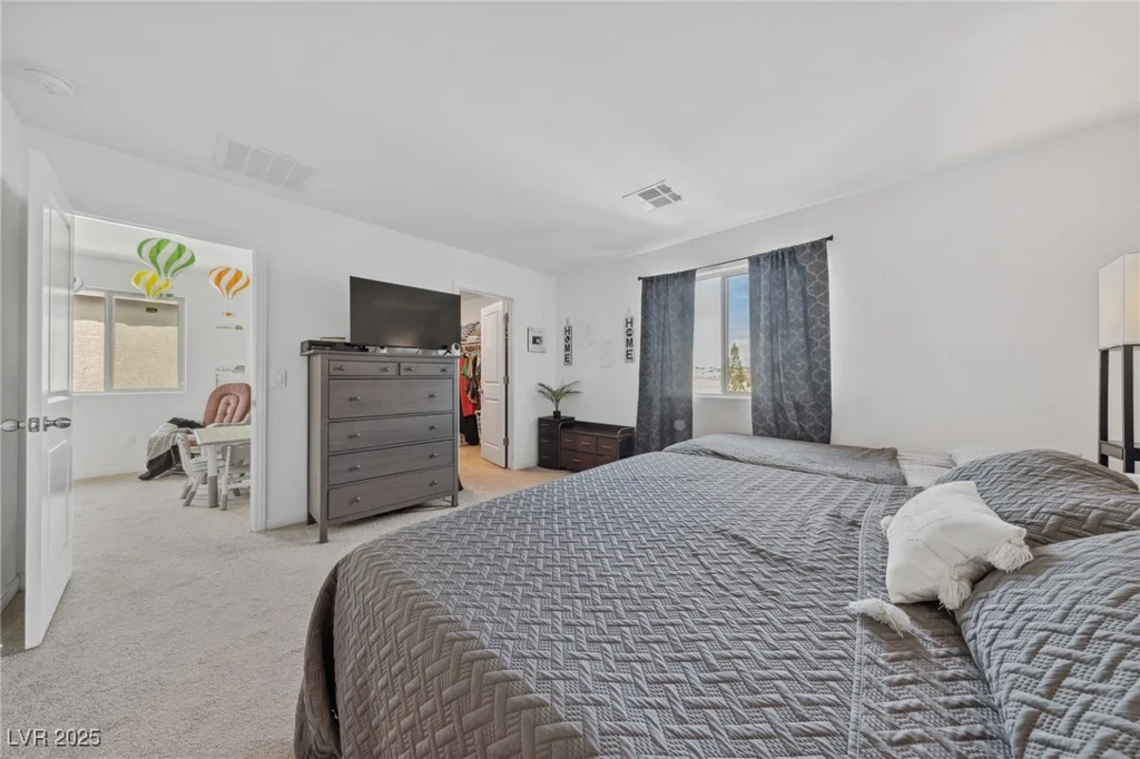6824 Toros, North Las Vegas, NV 89086