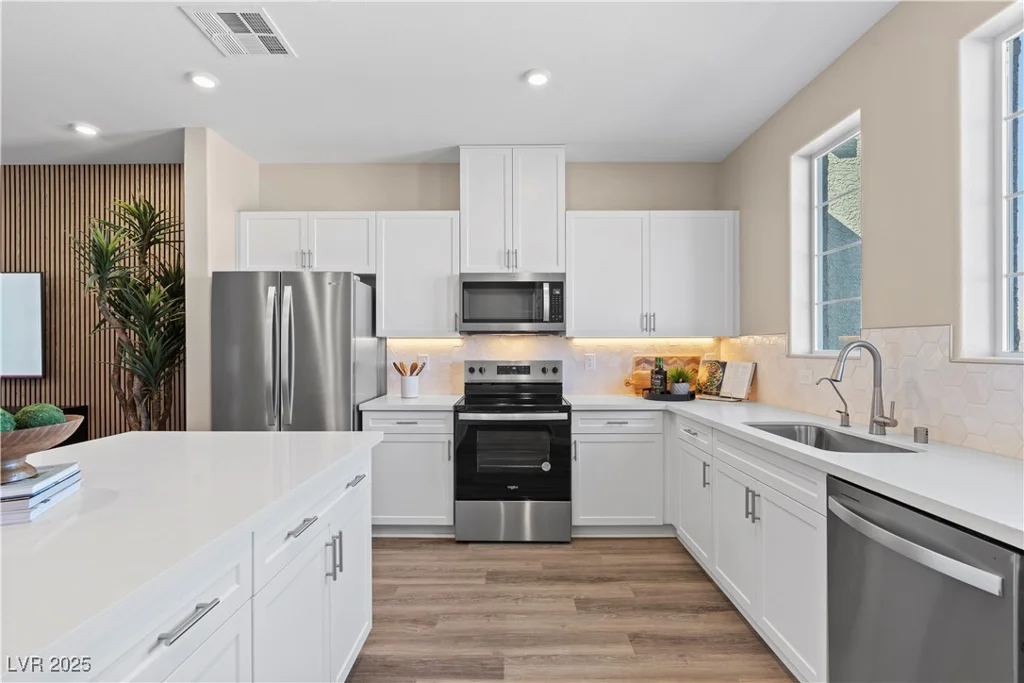 139 Harmonica, Henderson, NV 89015