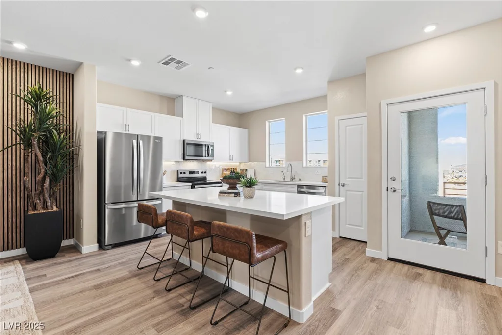 139 Harmonica, Henderson, NV 89015