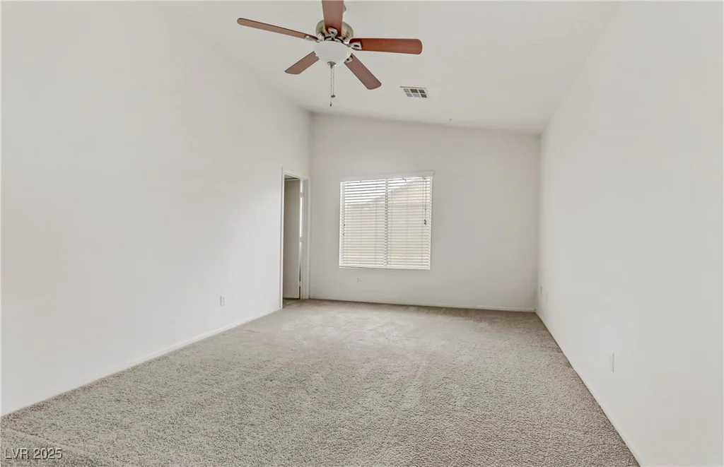 6597 Kanaka Peak, Las Vegas, NV 89156