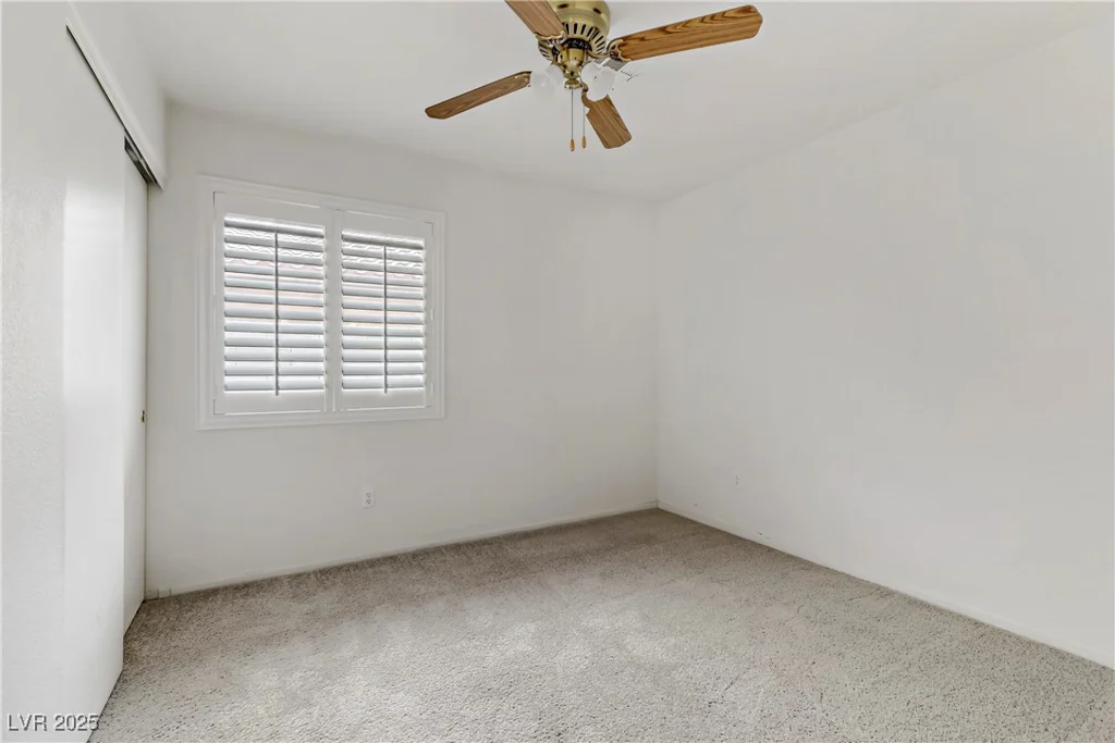 6597 Kanaka Peak, Las Vegas, NV 89156