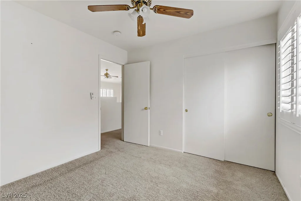 6597 Kanaka Peak, Las Vegas, NV 89156