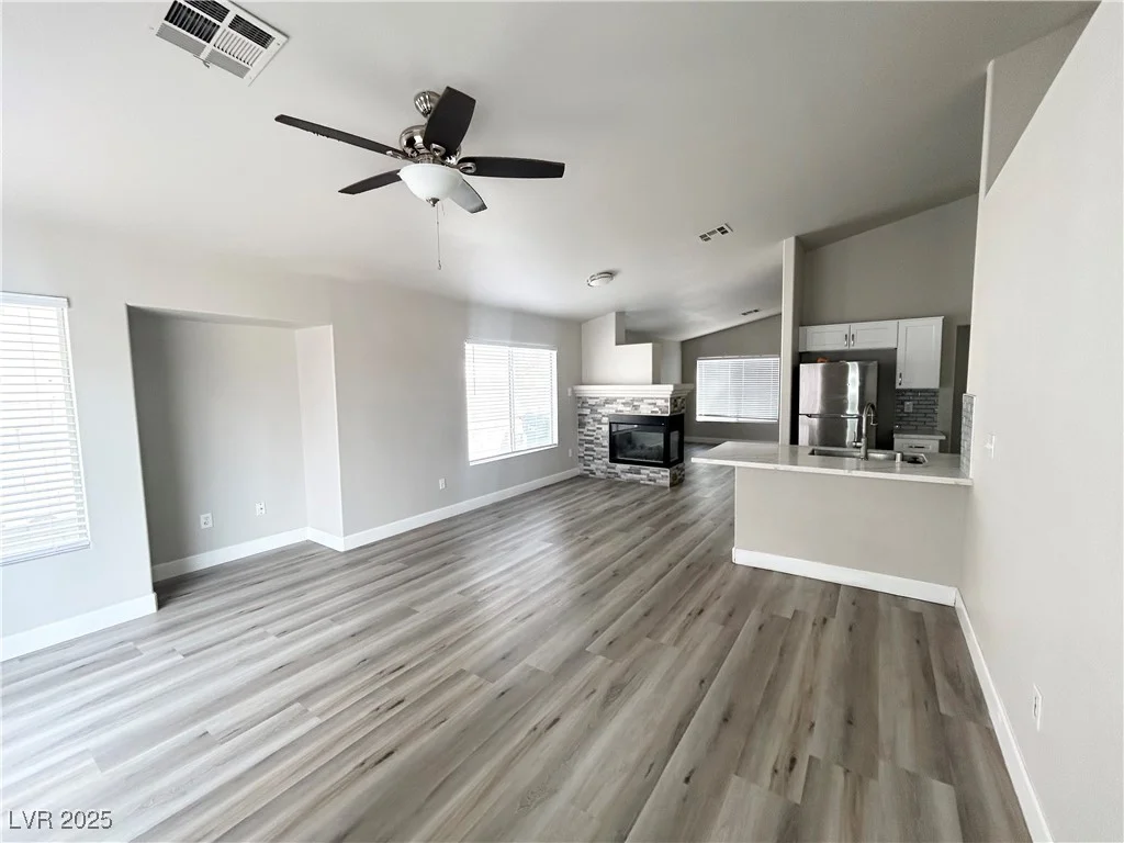 124 Winley Chase, North Las Vegas, NV 89032