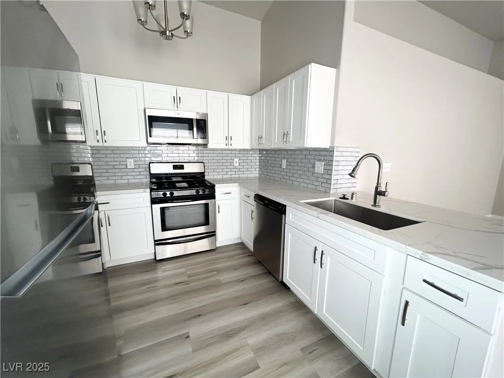 124 Winley Chase, North Las Vegas, NV 89032