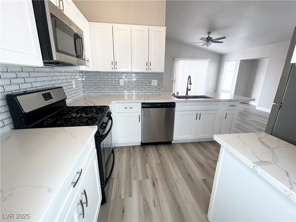 124 Winley Chase, North Las Vegas, NV 89032
