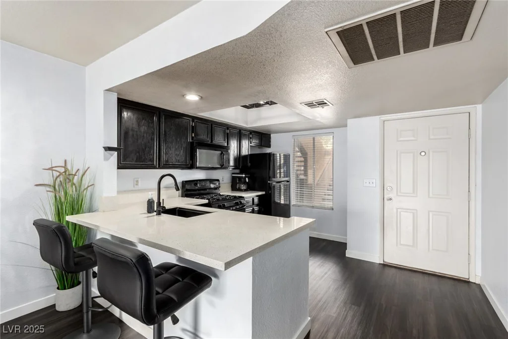 8070 Russell, Las Vegas, NV 89113