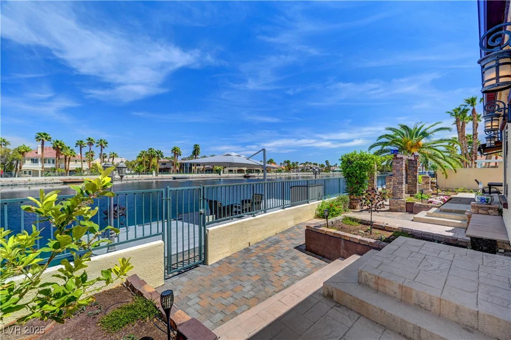 2708 Port Of Call, Las Vegas, NV 89128