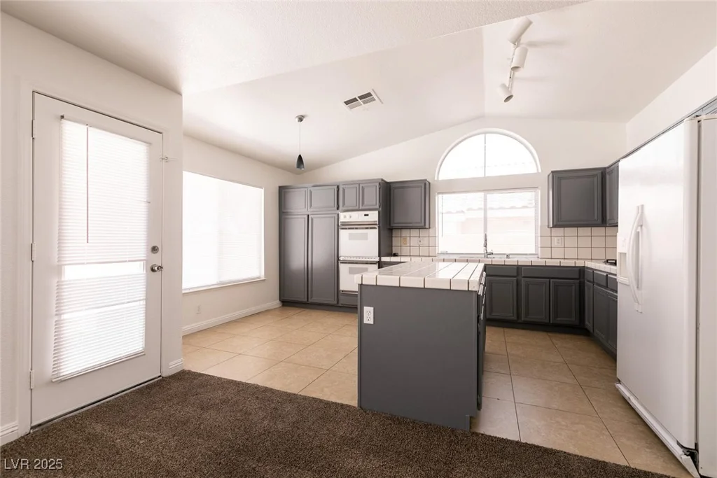 9044 Crimson Clover, Las Vegas, NV 89134