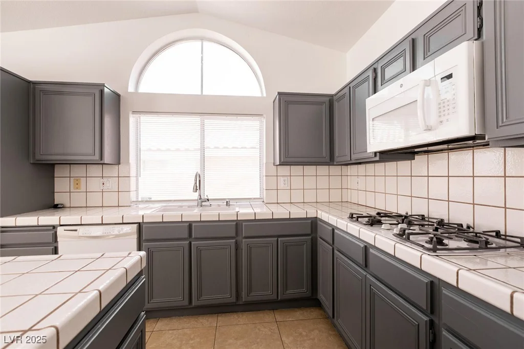 9044 Crimson Clover, Las Vegas, NV 89134