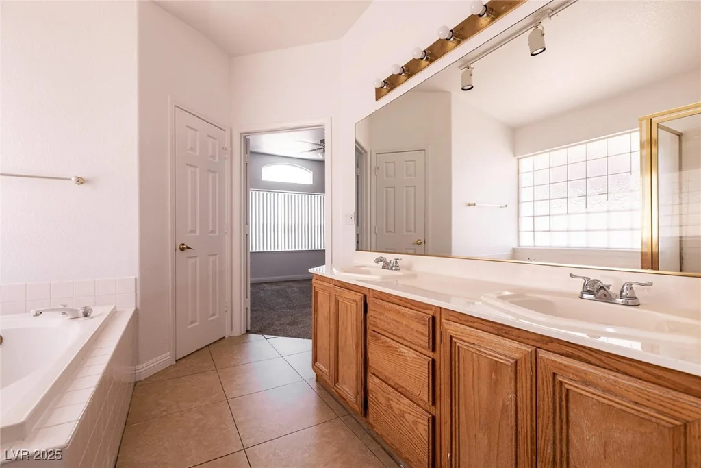 9044 Crimson Clover, Las Vegas, NV 89134