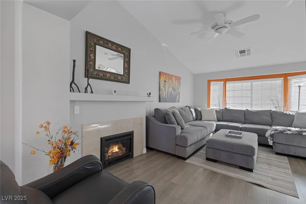 6308 Canyon Ridge, Las Vegas, NV 89108