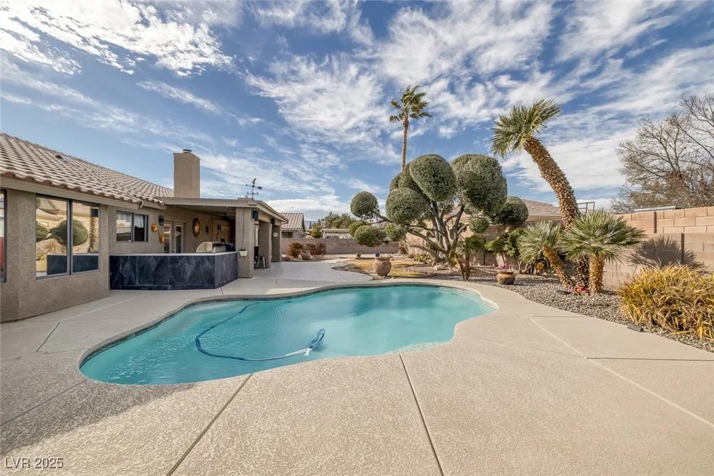 6308 Canyon Ridge, Las Vegas, NV 89108