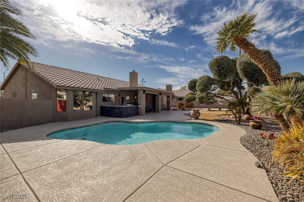 6308 Canyon Ridge, Las Vegas, NV 89108