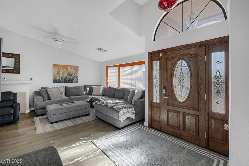 6308 Canyon Ridge, Las Vegas, NV 89108