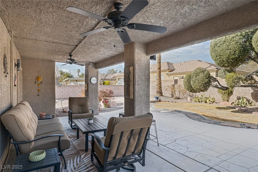 6308 Canyon Ridge, Las Vegas, NV 89108