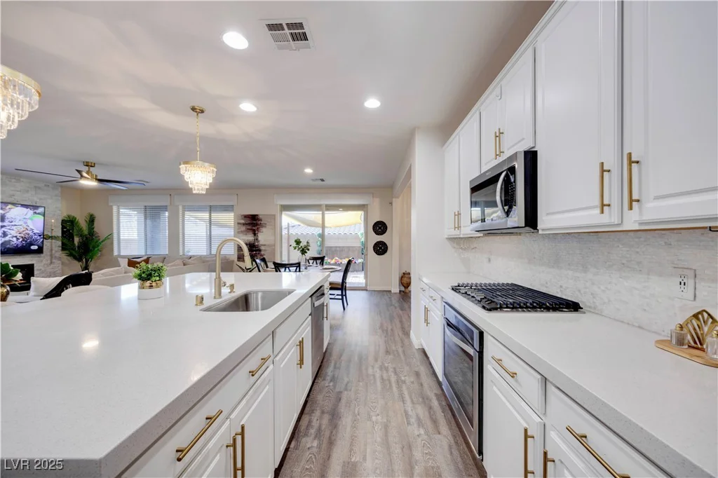 3846 Neal, Las Vegas, NV 89141