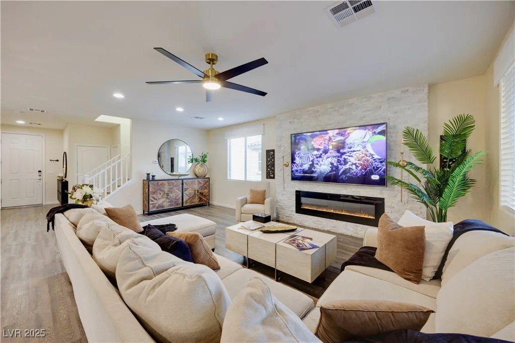 3846 Neal, Las Vegas, NV 89141