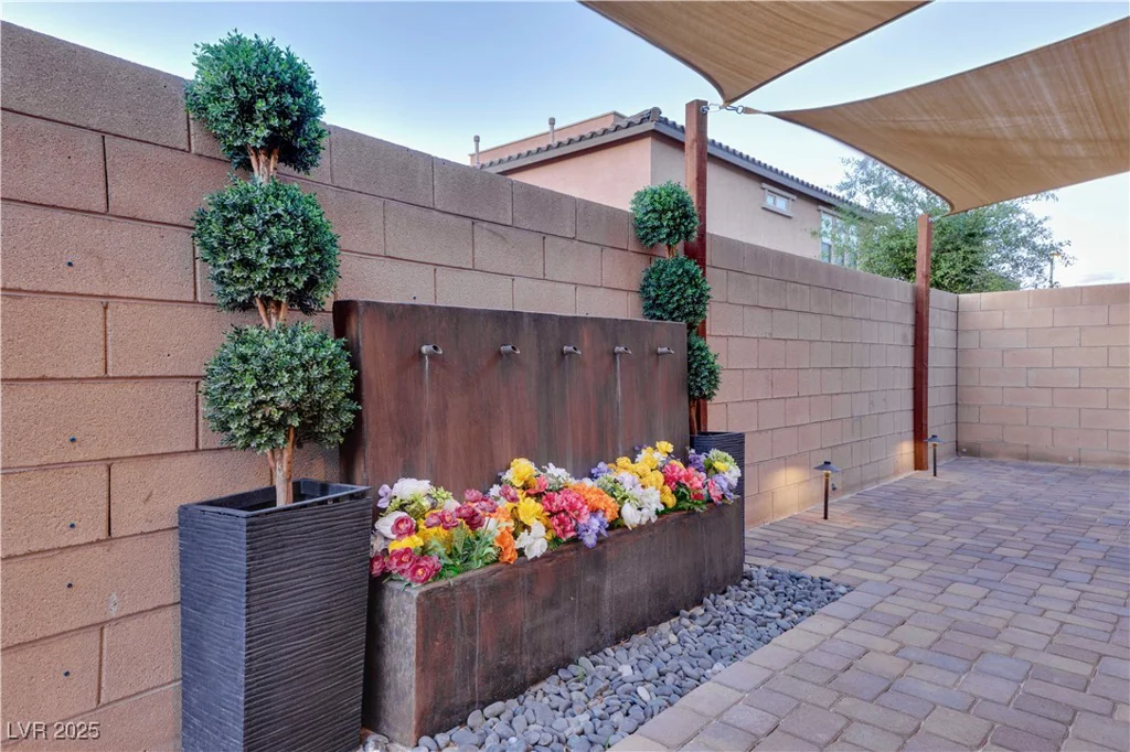 3846 Neal, Las Vegas, NV 89141